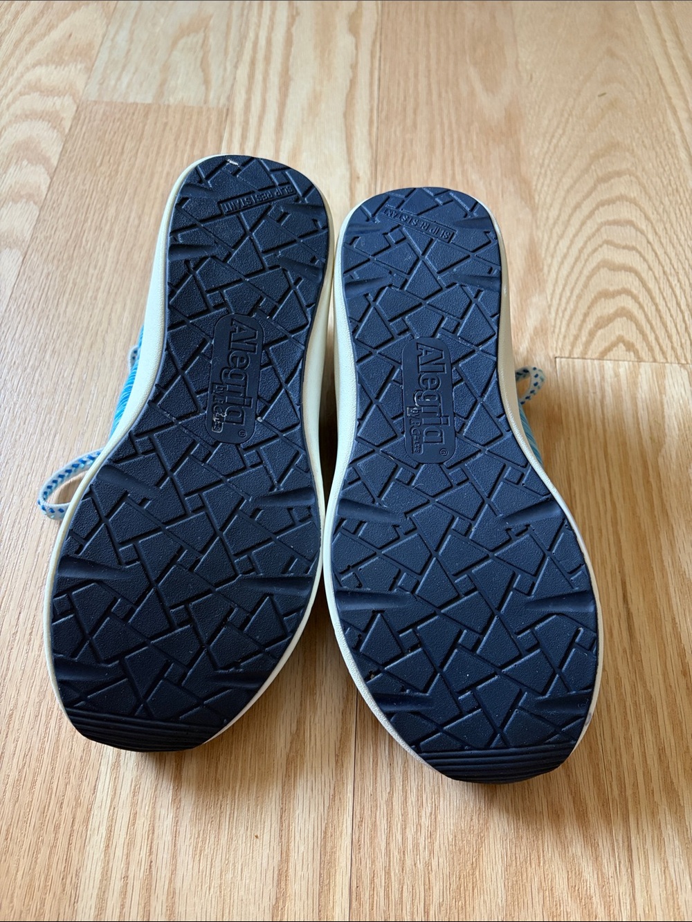 Traq Shoes - Picture 5 of 8